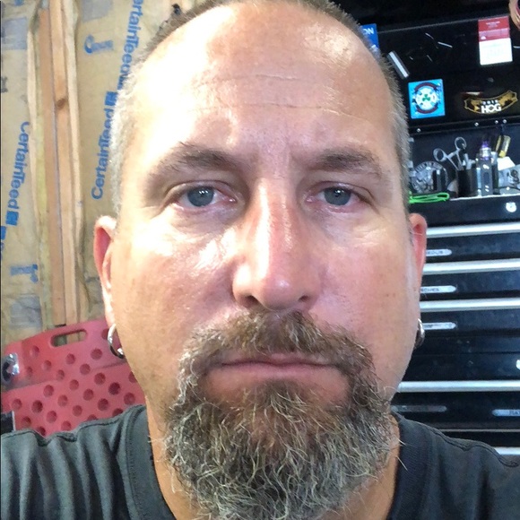 Meet your Posher, David - Picture 1 of 1